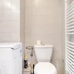 Sweet Apartment *